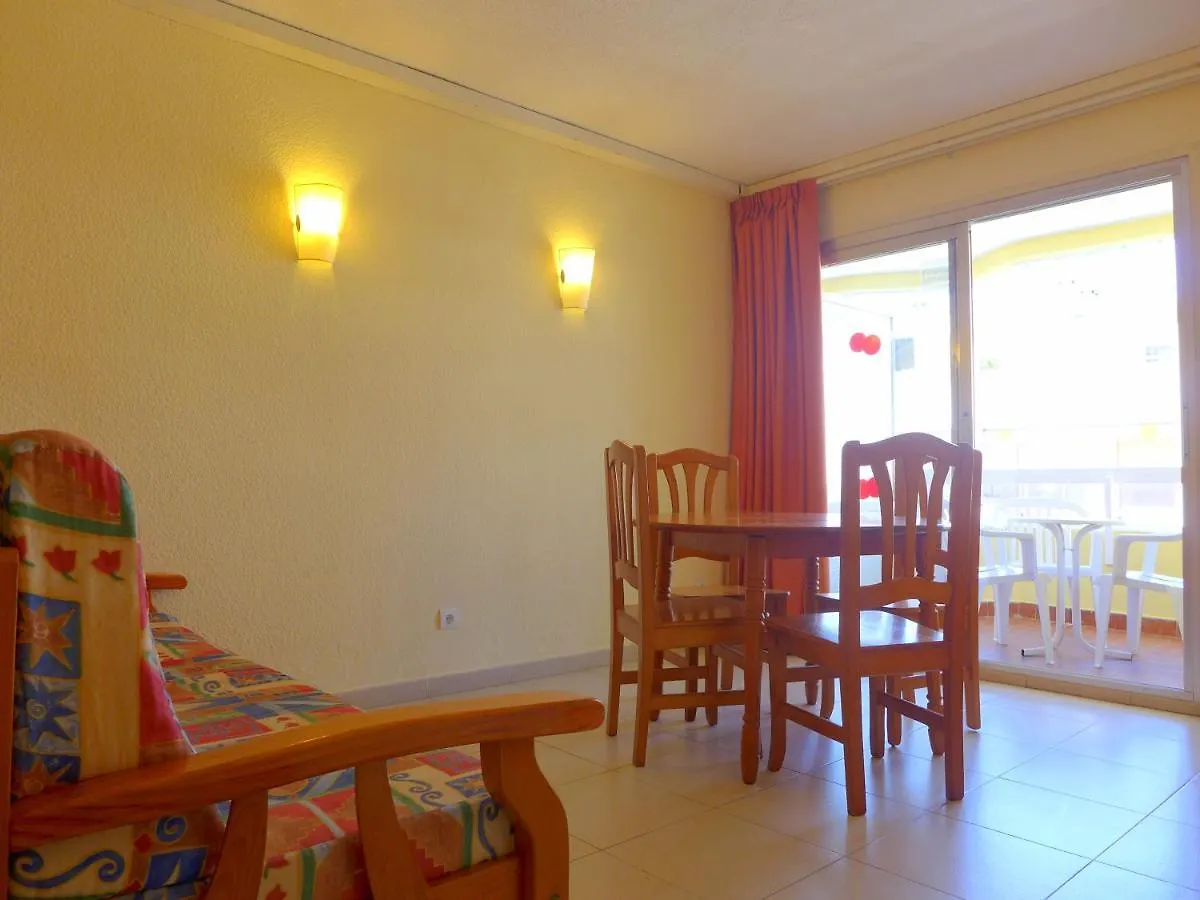 Apartamento Alboran Study Salou 0*,